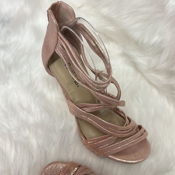 JUSTFAB Party Pleaser Strappy Heeled Sandal
size 7.5 BIN 16 - Picture 8 of 11